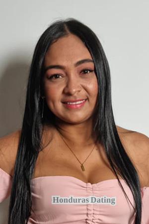 207626 - Tatiana Age: 32 - Colombia