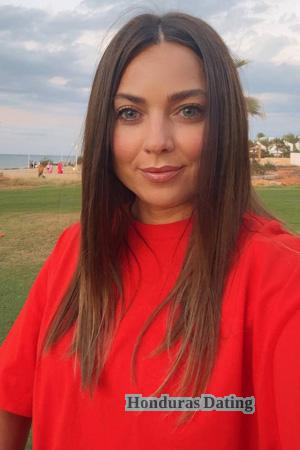 225180 - Marina Age: 38 - Ukraine