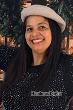 226174 - Jazmin Age: 52 - Costa Rica