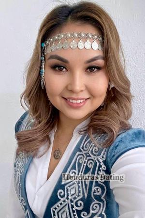 227404 - Kundyz Age: 45 - Kazakhstan